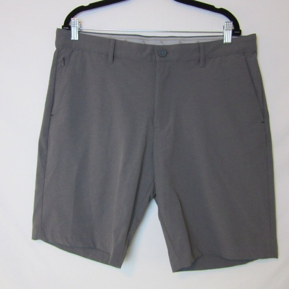 Tommy Bahama Chino Shorts Men's 36 Gray Wicking Golf Business Casual Flat Front